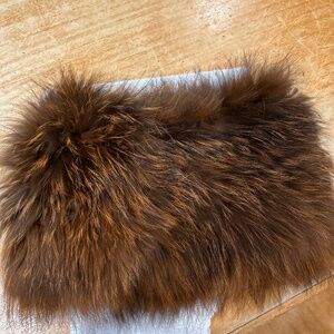 Fox fur circle neck  scarf